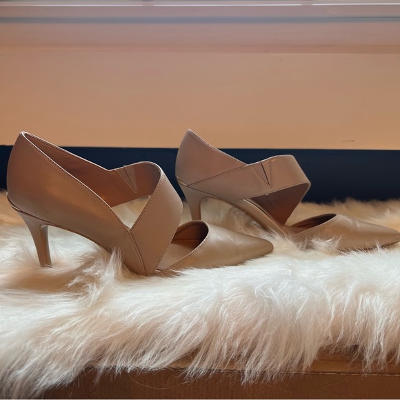 Calvin Klein Gella Nude Pump - Picture 7 of 9